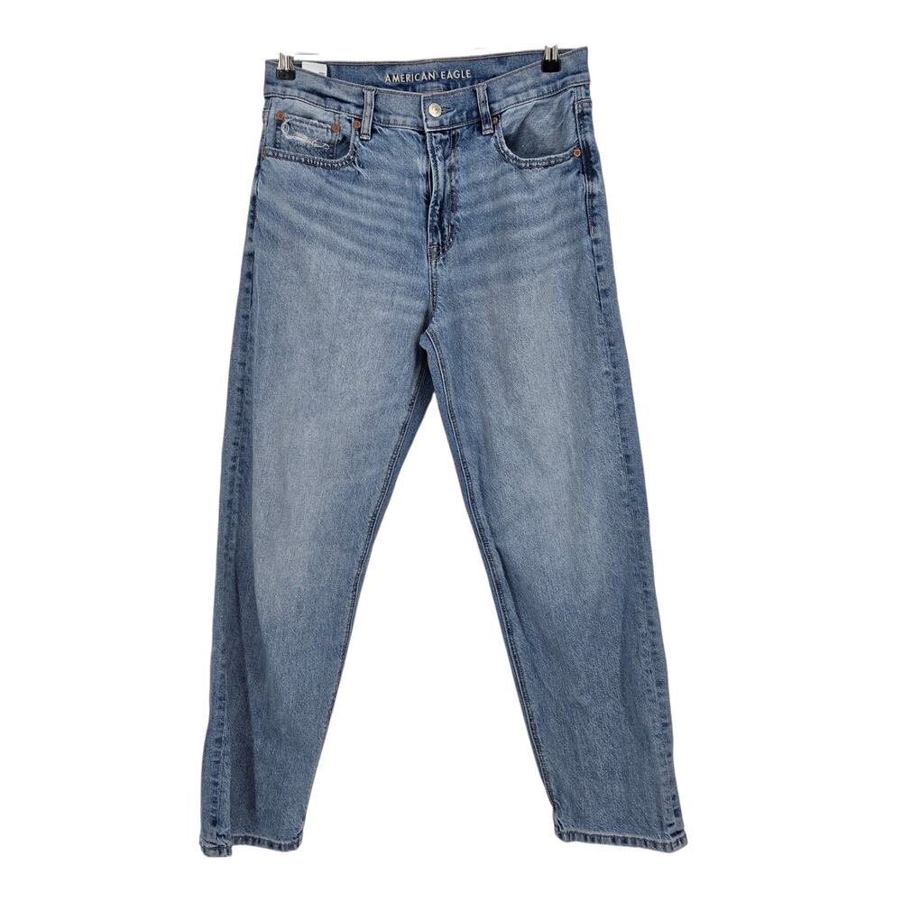 American Eagle Light Wash Strigid Ex-Boyfriend Relax Fit Straight Leg Jeans Sz 6